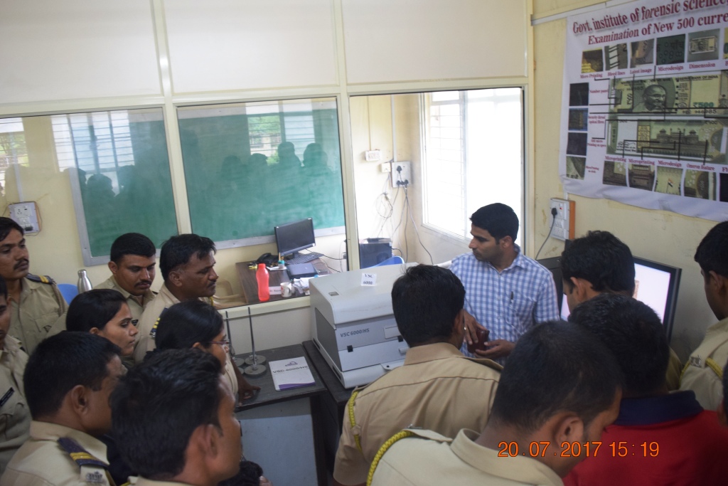 Police Officials from Aurangabad-Rural visited the Institute.