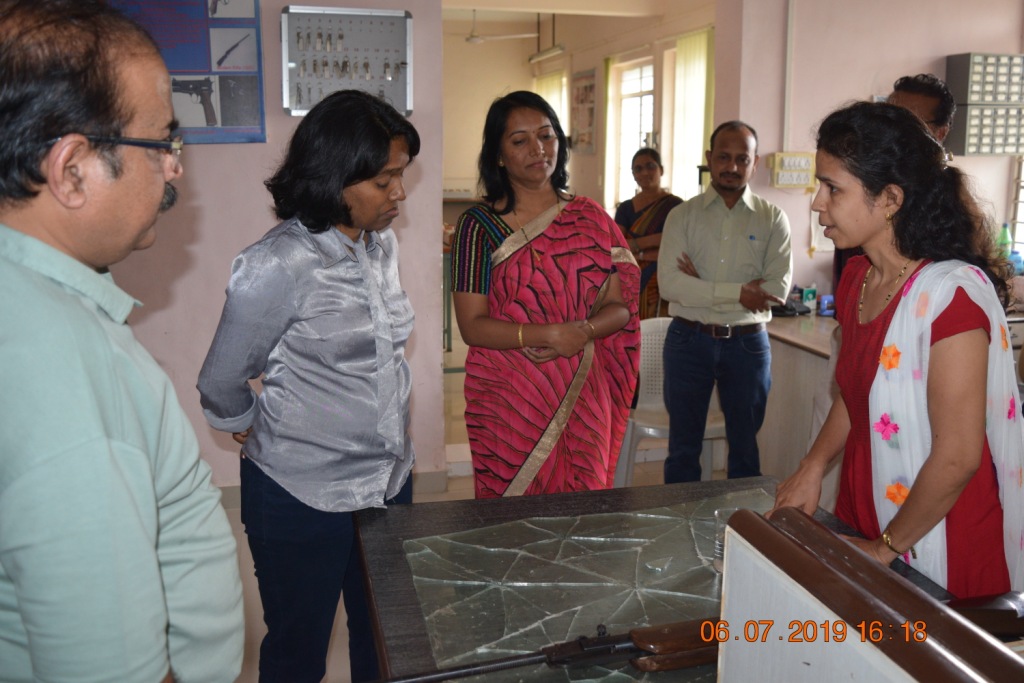 Dr. Dipali Dhate-Ghadge,DCP(Head-Quarter) Aurangabad Visited the Institute